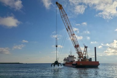 Vinçle tara, kıyıya yakın denizin dibini tara