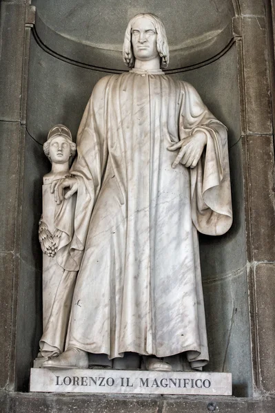 Florence uffizi socha Lorenza il magnifico — Stock fotografie