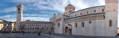 Trento kubbe ana plaza görünümü