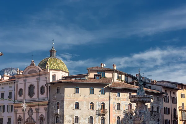 Trento kubbe ana plaza görünümü — Stok fotoğraf
