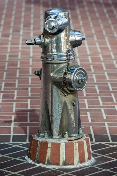 Metal street hydrant in america — Stock Photo, Image