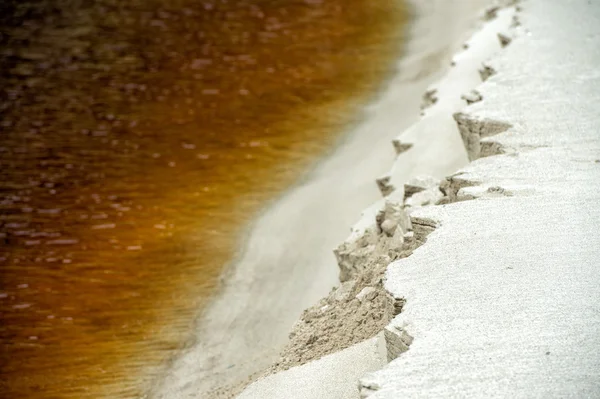 White sand iron yellow river in Australia — Stock Photo, Image