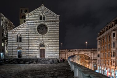 Cenova santo stefano Kilisesi geceleri