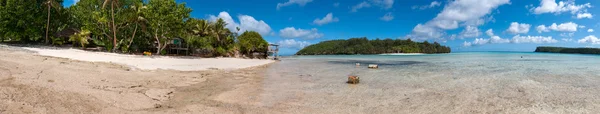 Polinezyası cennet kristal su manzara — Stok fotoğraf