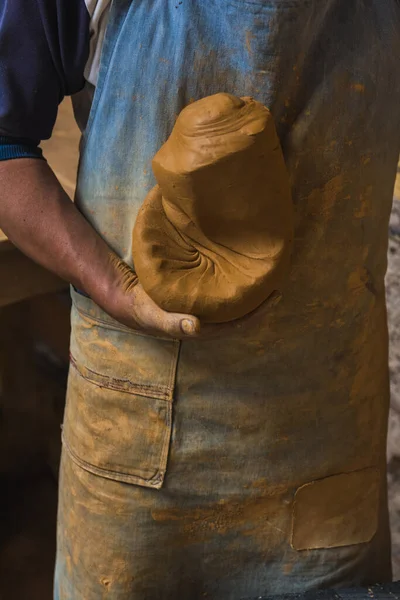 Mexican Potter Craftsman Working Clay His Hands His Workshop Create — Stock Photo, Image