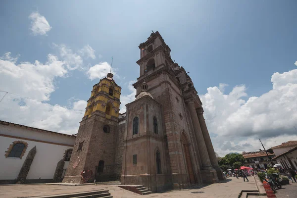 Iglesia Principal Del Valle Bravo Estado México Con Arquitectura Clásica — Foto de Stock