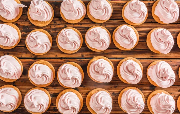 Merengues Rosa Doce Mexicano Tradicional Apresentado Pequeno Biscoito Colocado Uma — Fotografia de Stock