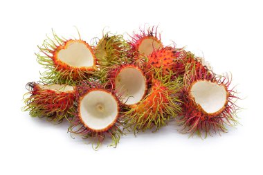 Beyaz arka plan üzerinde yenmiş rambutans meyve izole