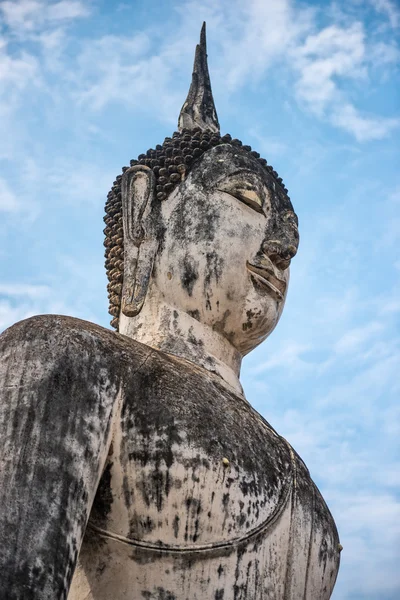 Buda heykeli Sukothai tarihi park — Stok fotoğraf