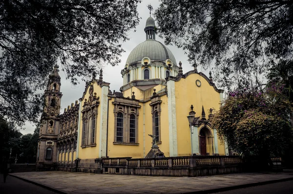 Kyrkan av den heliga treenigheten i Addis Abeba — Stockfoto