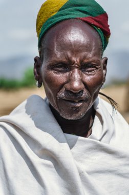 Arbore kabilesinden yaşlı adam