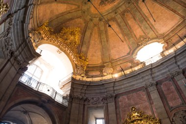 kubbe Los Clerigos Kilisesi