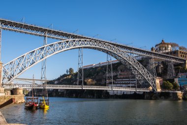 Dom Luiz Porto oteli köprü