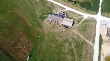 Tahta bir kalenin havadan görünüşü, 