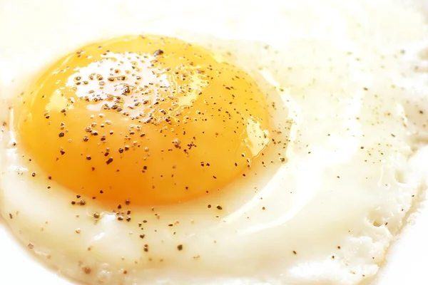 Fried egg yolk close-up — Stock Photo, Image