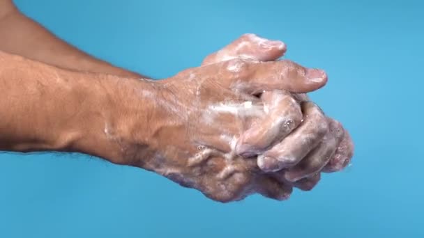 用肥皂擦拭你的手. — 图库视频影像
