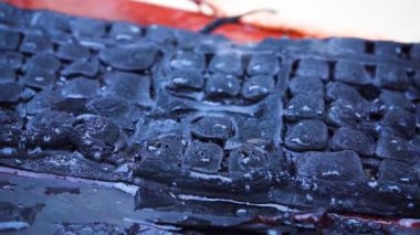 Tükenmiş ve Tüten Klavye