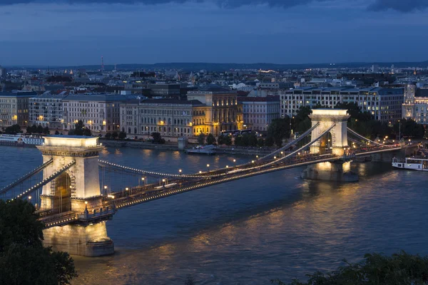 Ponte delle Catene di Szechenyi - Budapest - Ungheria — Foto Stock