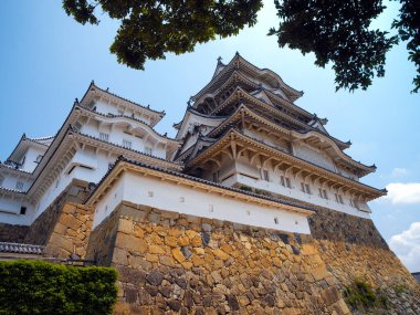 Himeji. Japonya. 10.06.04. Himeji Kalesi - Japonya 'nın Hyogo ilinde yer alan Himeji şehrinde yer almaktadır. UNESCO Dünya Mirası Alanı.