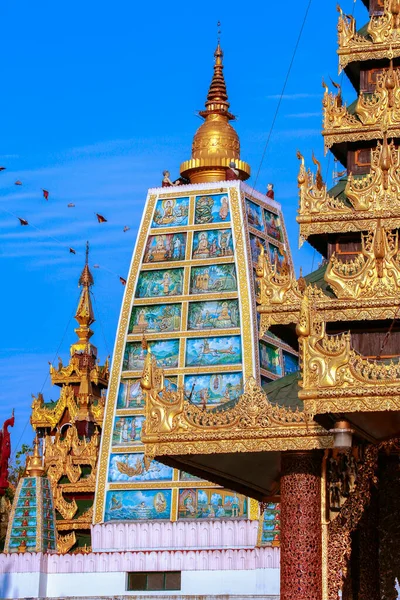 Shwedagon Pagoda Complex 명칭은 Shwedagon Zedi Daw 미얀마 의양곤 — 스톡 사진