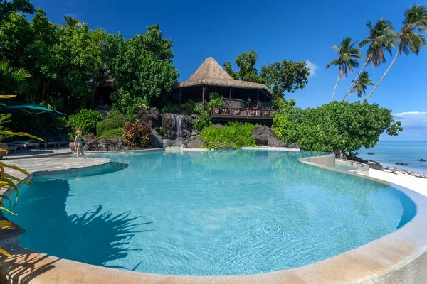 Luxus Üdülőhely Aitutaki Szigetén Cook Szigeteken Csendes Óceán Déli Részén — Stock Fotó