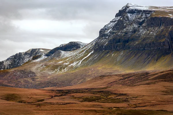 Montanhas Escuras Presságio Gama Quiraing Península Trotternish Ilha Skye Escócia — Fotografia de Stock