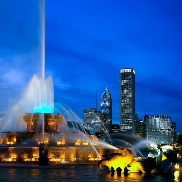 Buckingham Memorial Fountains Grant Park Michigan Gölü Kıyısında Chicago Illinois — Stok fotoğraf