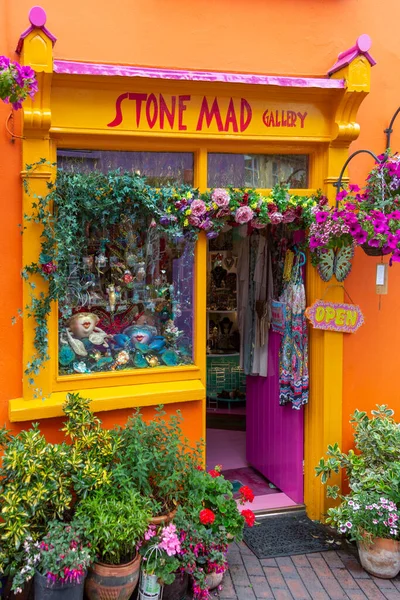 Velmi Pestrý Obchod Kinsale Malé Město Hrabství Cork Irská Republika — Stock fotografie
