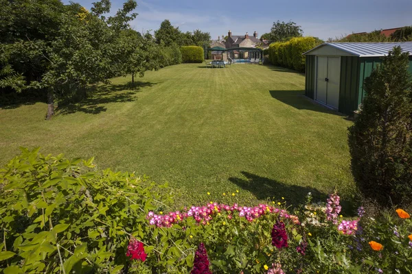 정원 잔디-영국 — 스톡 사진