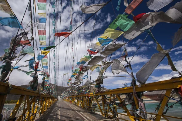 Gebed vlaggen - Tibet - China — Stockfoto