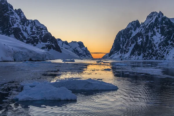 Lemaire Channel - Antarctica — Stockfoto