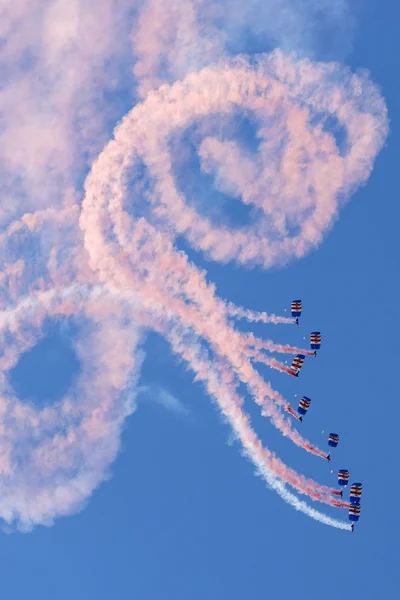 Falcons Parachute Display Team — Stock Photo, Image