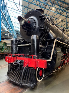 Buharlı lokomotif İngiltere 'nin kuzeydoğusundaki York' taki Ulusal Demiryolu Müzesi 'nde sergileniyor..