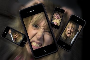 Internet Troll - kızgın telefonlar