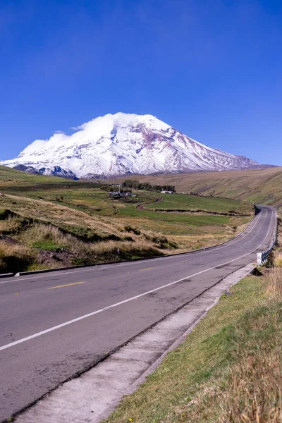 Vulcão Chimborazo Estrada Equador — Fotografia de Stock
