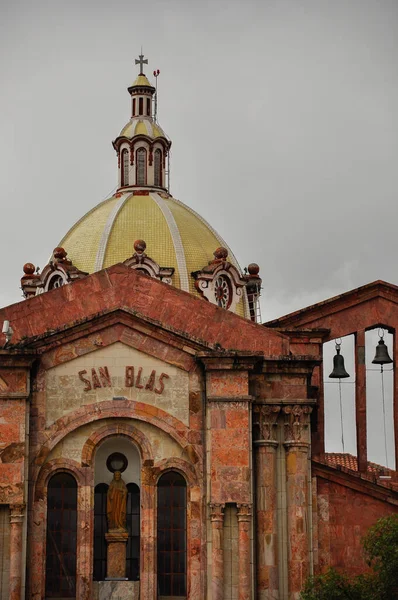 Vista Del Exterior Iglesia San Blas Cuenca Ecuador —  Fotos de Stock