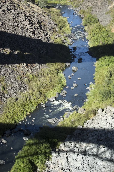 Híd árnyékok, a folyó-szurdok, Közép-Oregon — Stock Fotó
