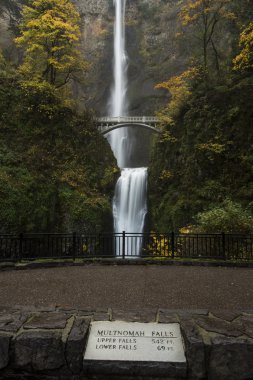 Multnomah Falls with Stone Marker clipart