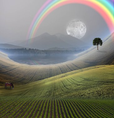 Dağ ve Atla Huzurlu Manzara