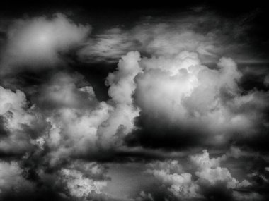 Gökyüzündeki bulutlar