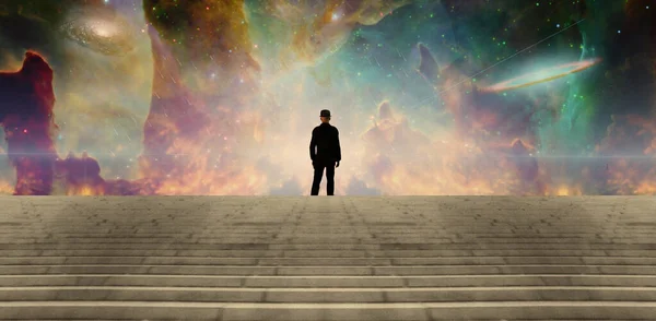 Людина Сходах Під Сюрреалістичним Небом Різнокольоровою Туманністю Візуалізація — стокове фото