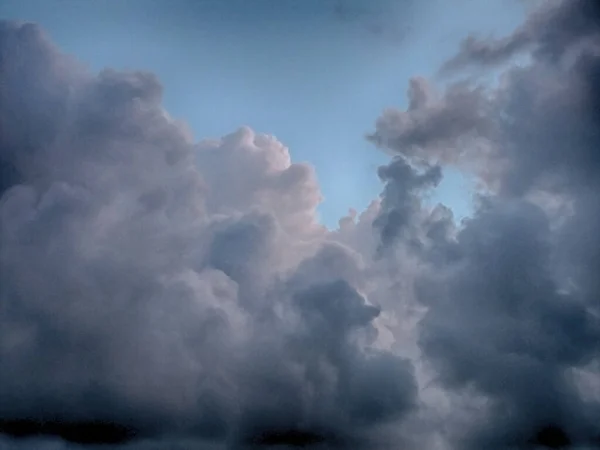天空中美丽的积云 — 图库照片