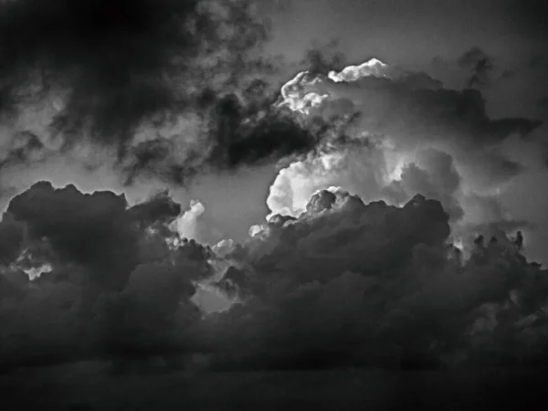 Gyönyörű Felhők Égen — Stock Fotó