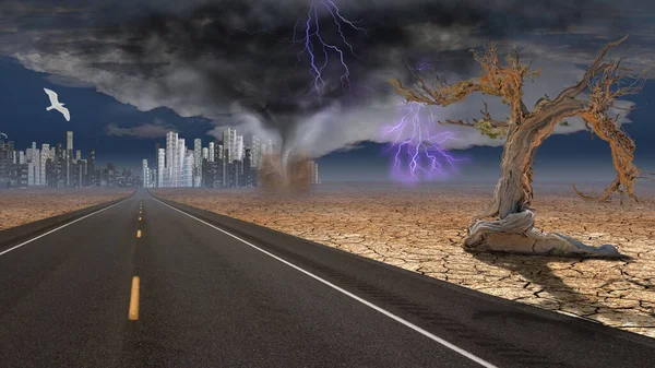 Céu Tempestuoso Estrada Deserto Que Conduz Cidade — Fotografia de Stock