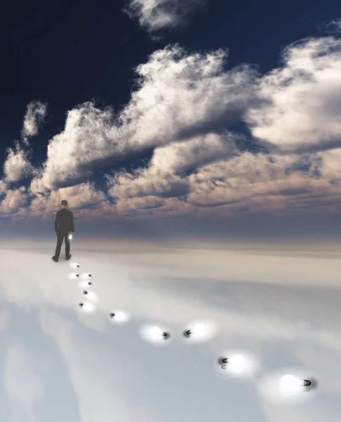 Bulutların Arkasında Takım Elbiseli Bir Adamın Silüeti — Stok fotoğraf