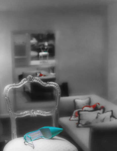 Голубая Обувь Ретро Стуле — стоковое фото