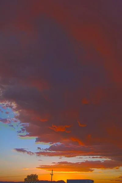 Färgglada Solnedgångs Moln Himlen — Stockfoto