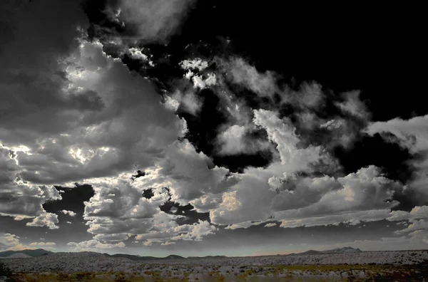 Bulutlu güzel gökyüzü 