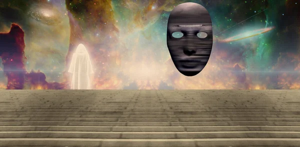 Merdivenlerin Tepesindeki Kutsal Adam Gizemli Yüz Maske Yukarıda Asılı Duruyor — Stok fotoğraf