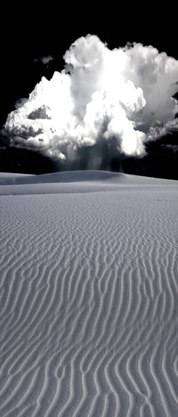 View Beautiful Desert Cloudy Sky — 스톡 사진